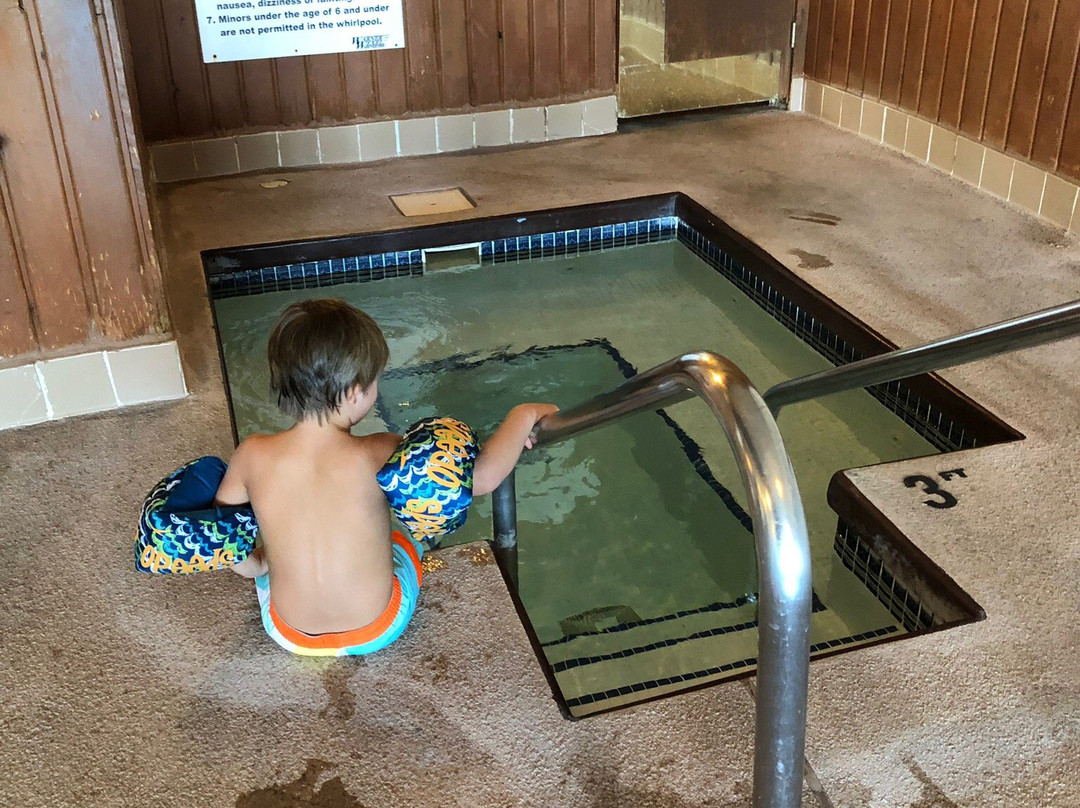 Lighthouse Inn Hotel主图