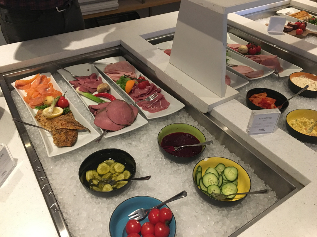 Thon Hotel Surnadal主图