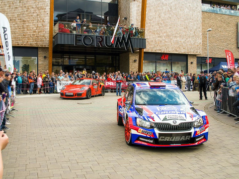 Forum Mall-波普拉德必去景点