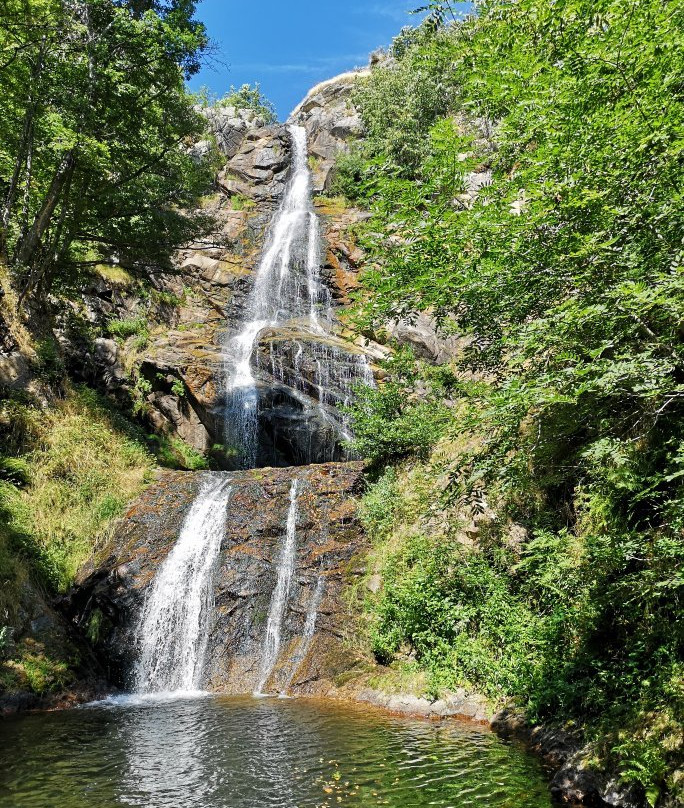 Cascade de Runes景点图片