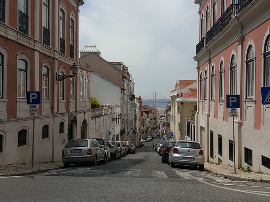 Praca do Principe Real-里斯本必去景点