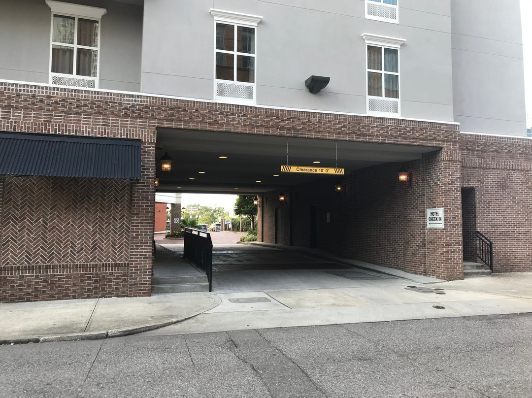 Hampton Inn & Suites Mobile- Downtown Historic District主图