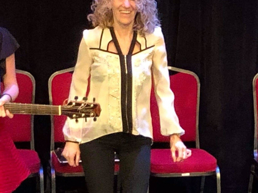 Ross Family Ceilidh-Clinton必去景点