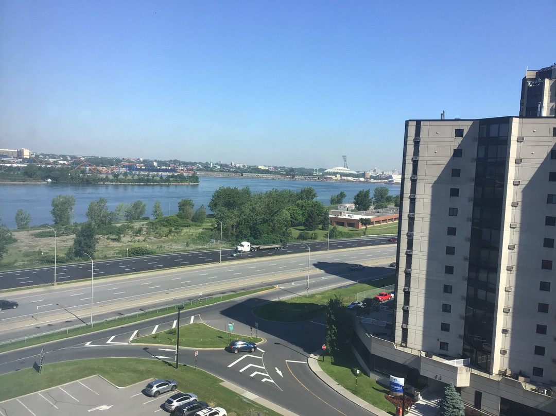 蒙特利尔桑德曼酒店 - 隆格伊主图