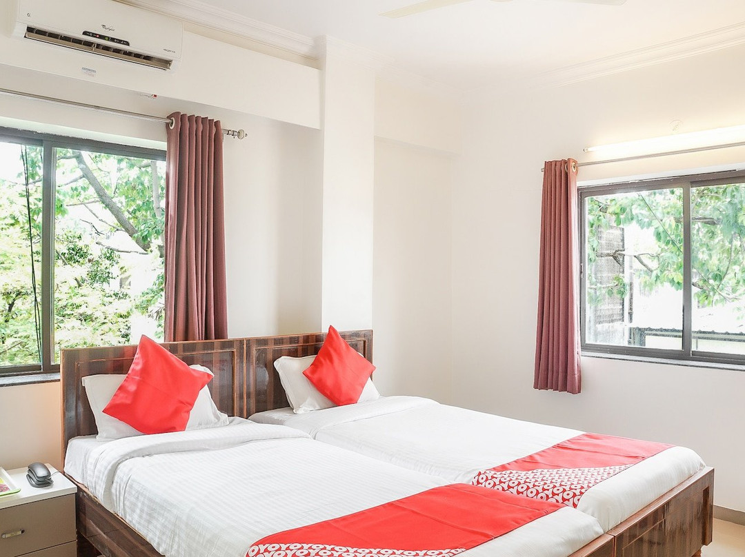 Capital O 15654 Hotel Gajanan Pride主图