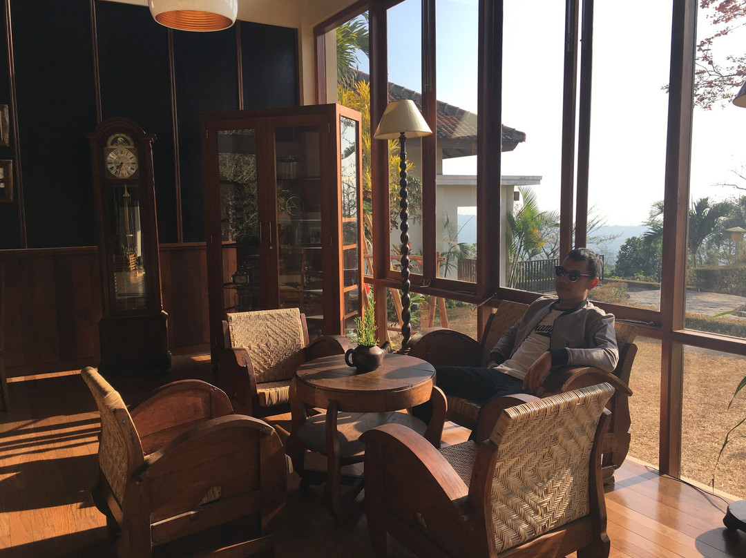 D'Emmerick Salib Putih Hotel主图