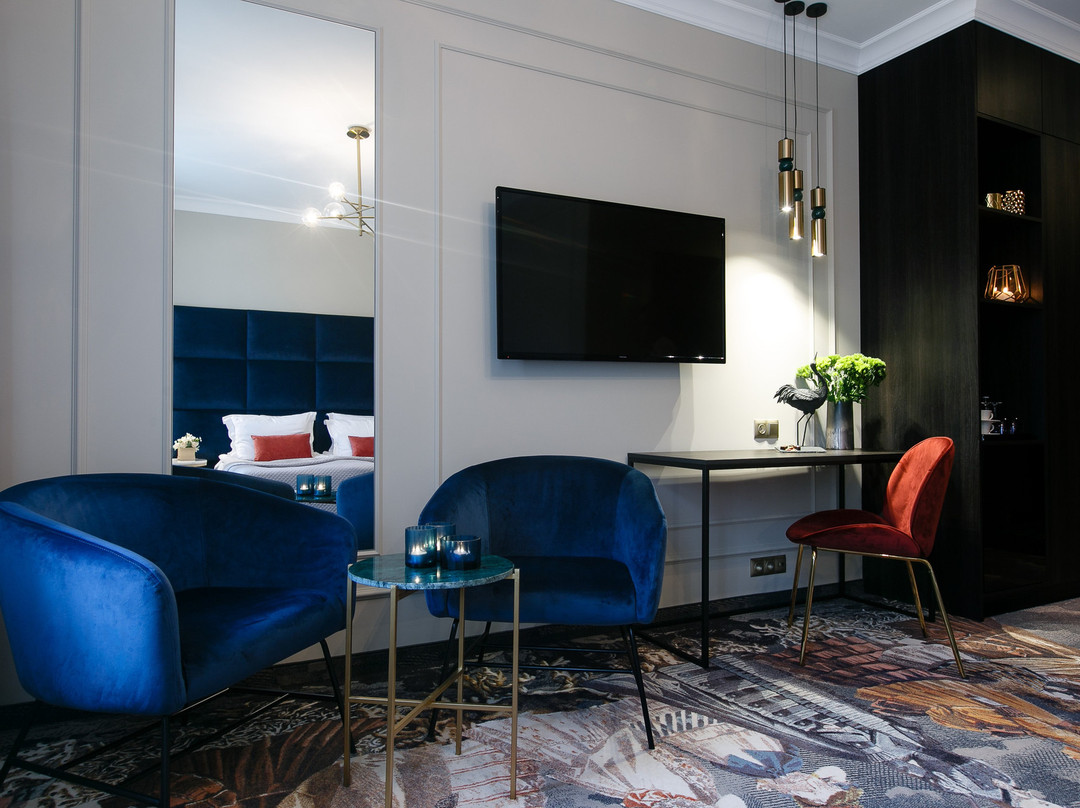 Queen Boutique Hotel主图