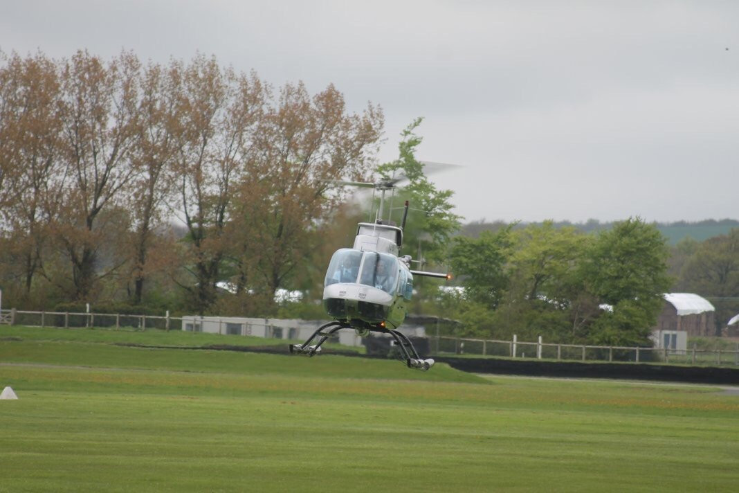 Helicopter Pleasure Flights-奇切斯特必去景点