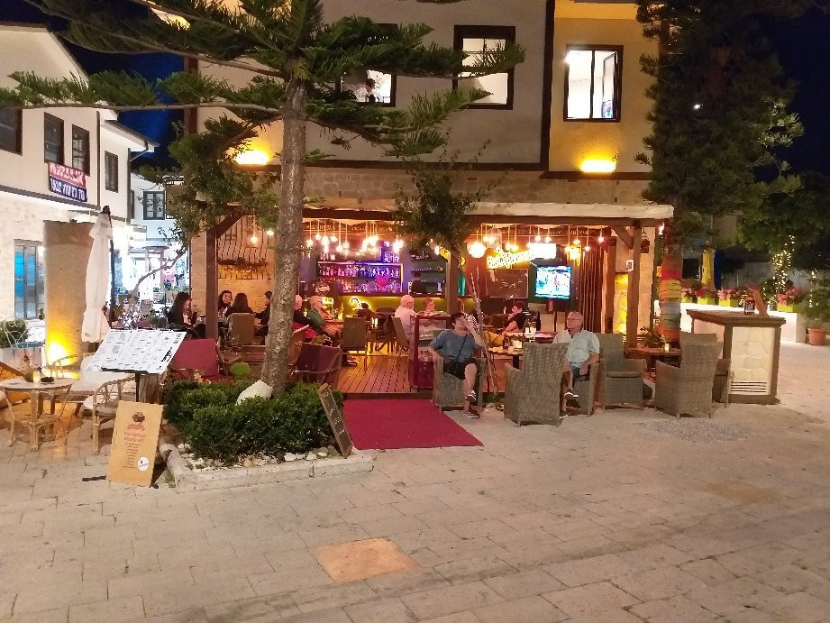 Cafe Dreams