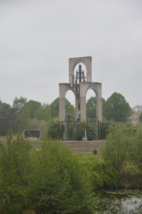 Europaeische Freiheitsglocke-Gifhorn必去景点
