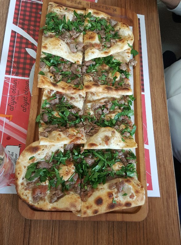 Akyurt餐馆和美食-Kitircik Pide