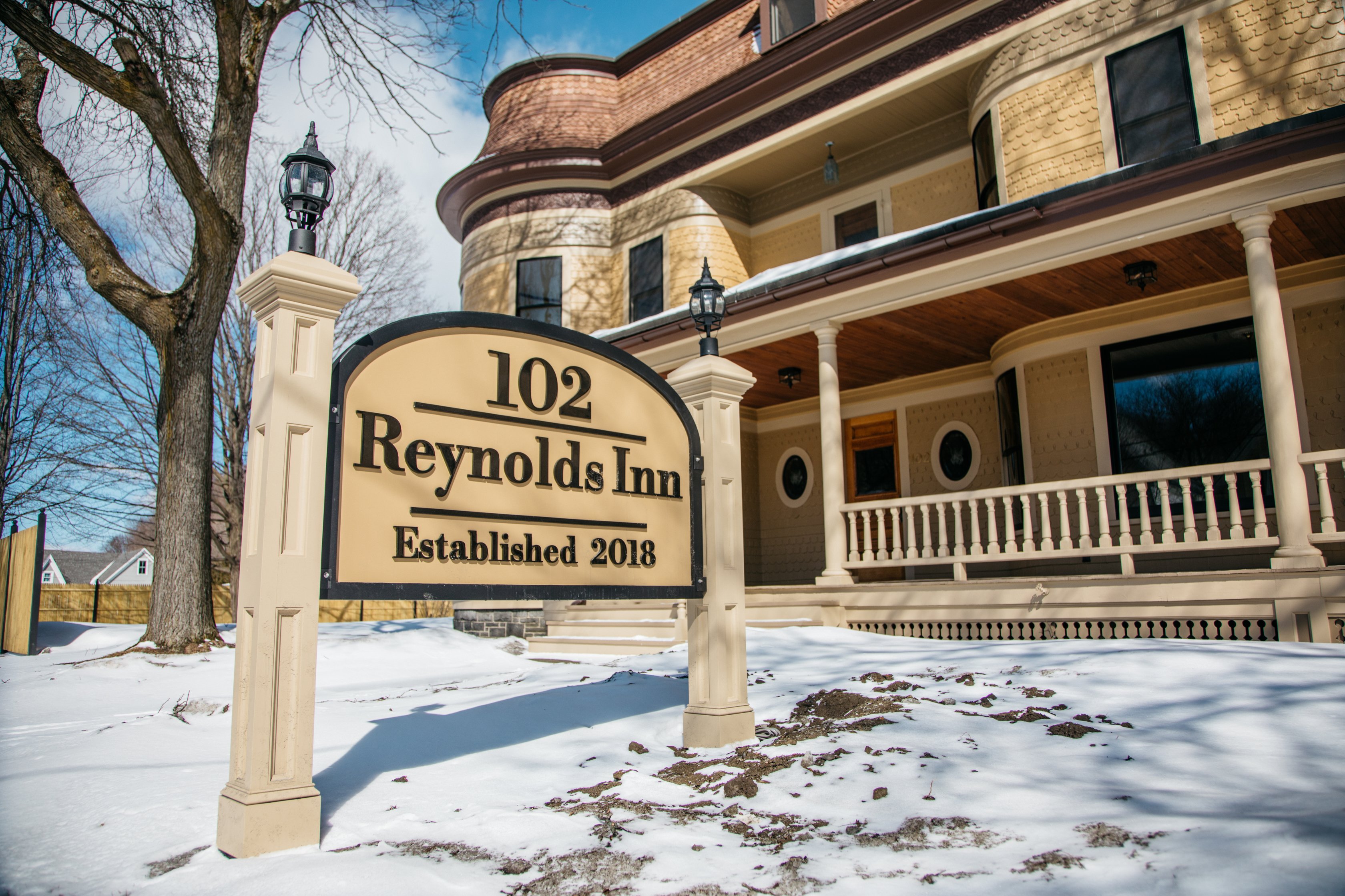 Reynold's House Inn-官方