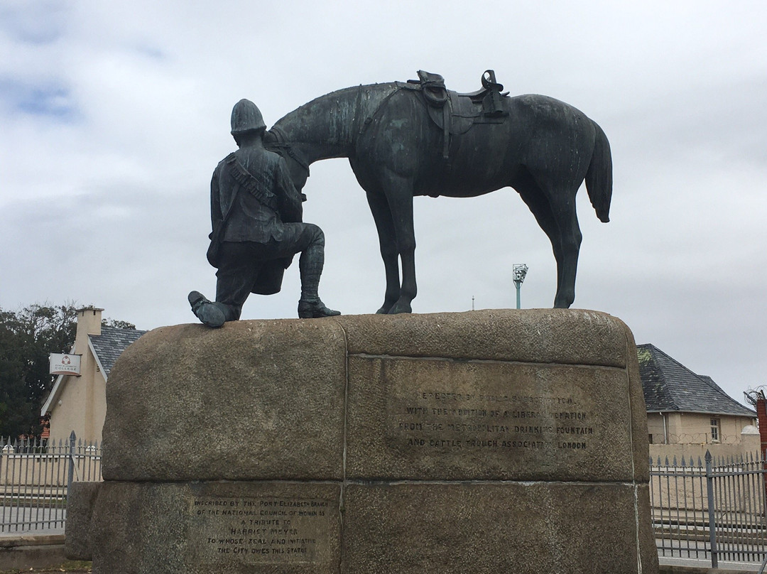 Horse Memorial景点图片