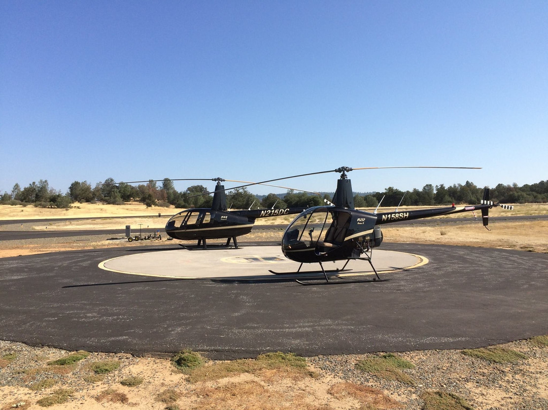Sierra Air Helicopters景点图片
