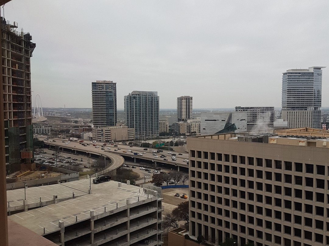 费尔蒙达拉斯酒店主图