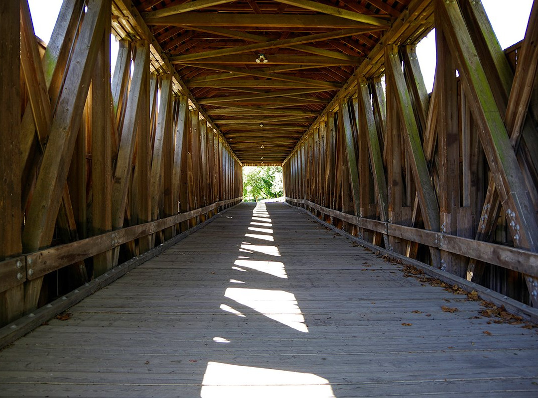 The Black Covered Bridge-Oxford必去景点