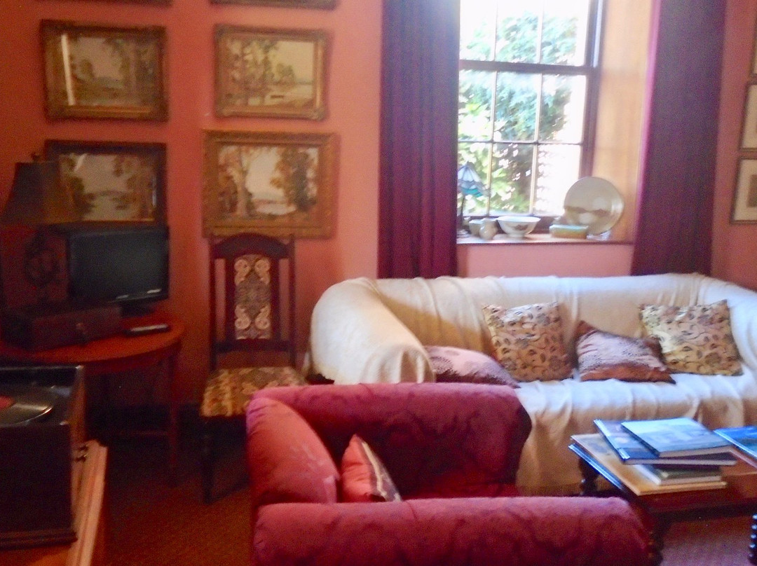 梅雷迪思之家酒店主图