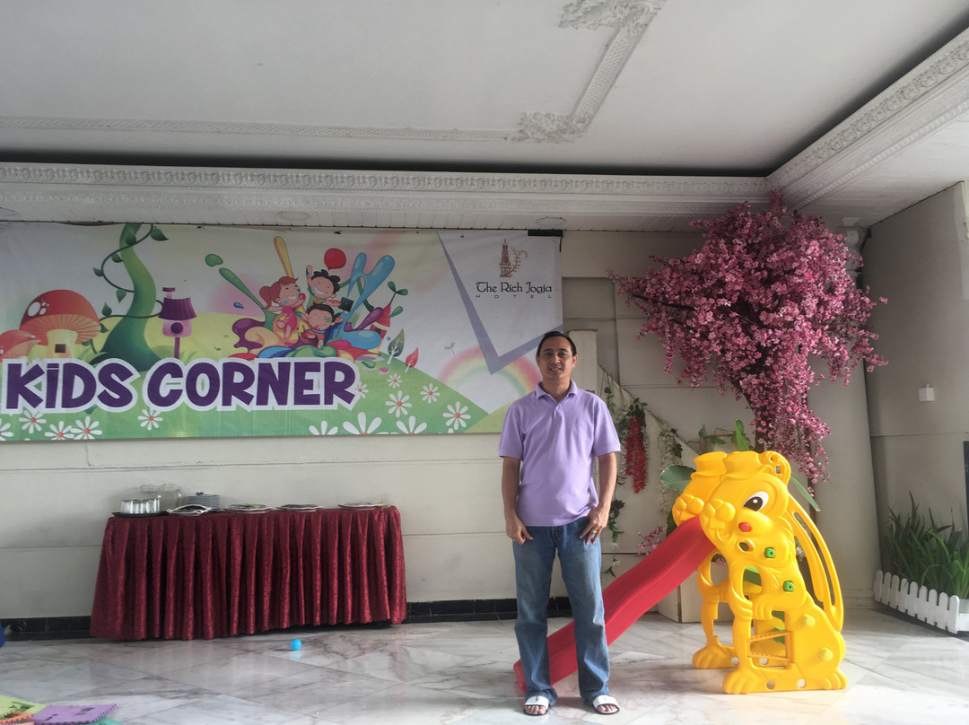 The Rich Jogja Hotel主图