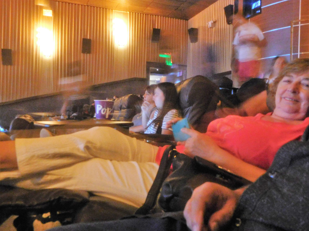 Cine Hoyts-Martinez必去景点