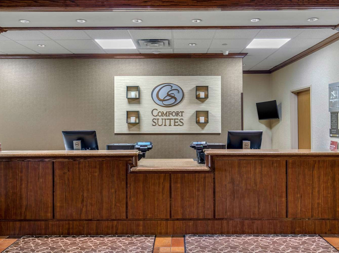 Comfort Suites Marshall主图