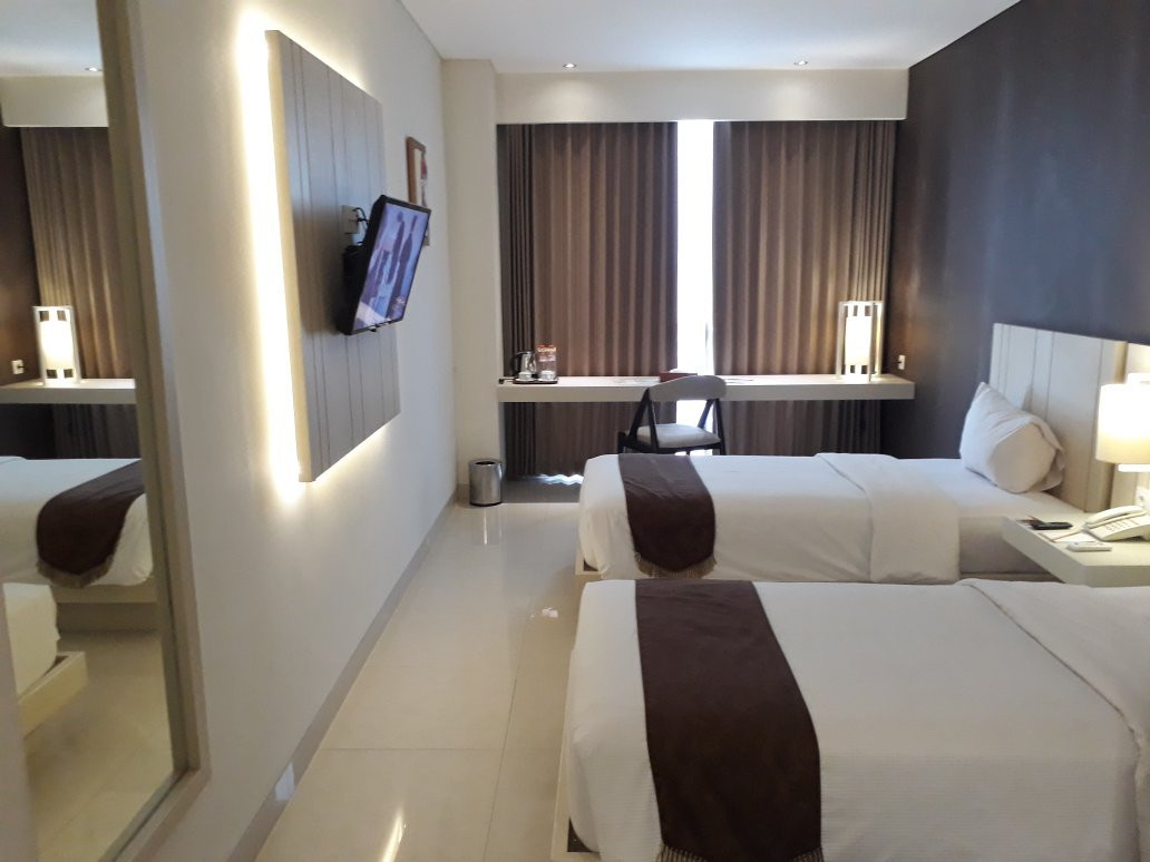 棉兰牙也马达瑞士贝尔旅店主图