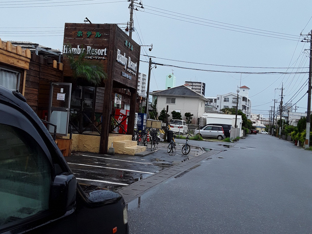 汉比度假酒店主图