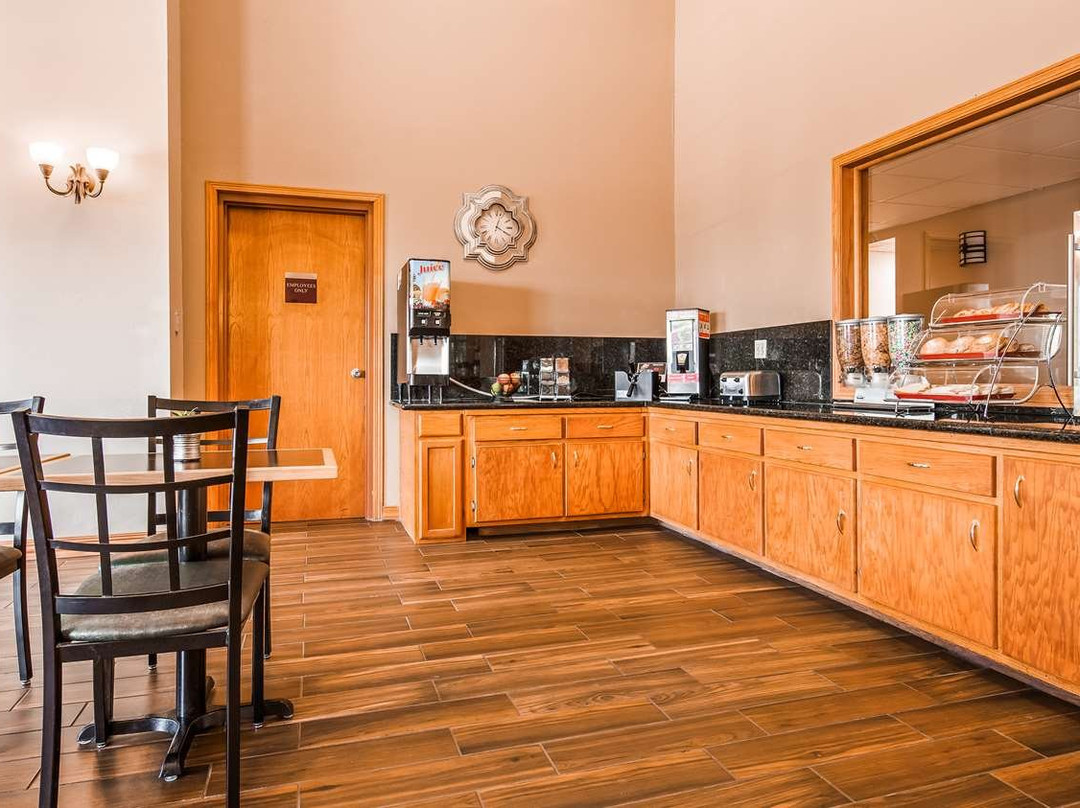 Best Western Locust Grove Inn & Suites主图