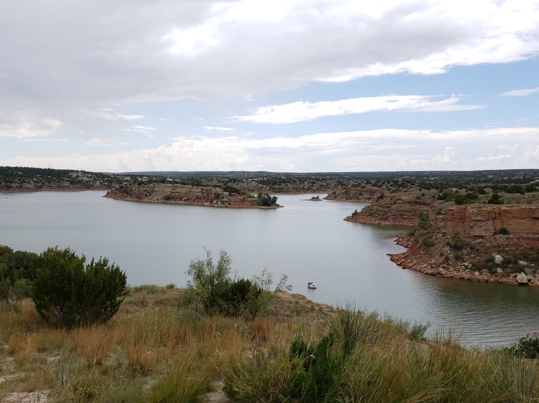 Lake Mackenzie景点图片