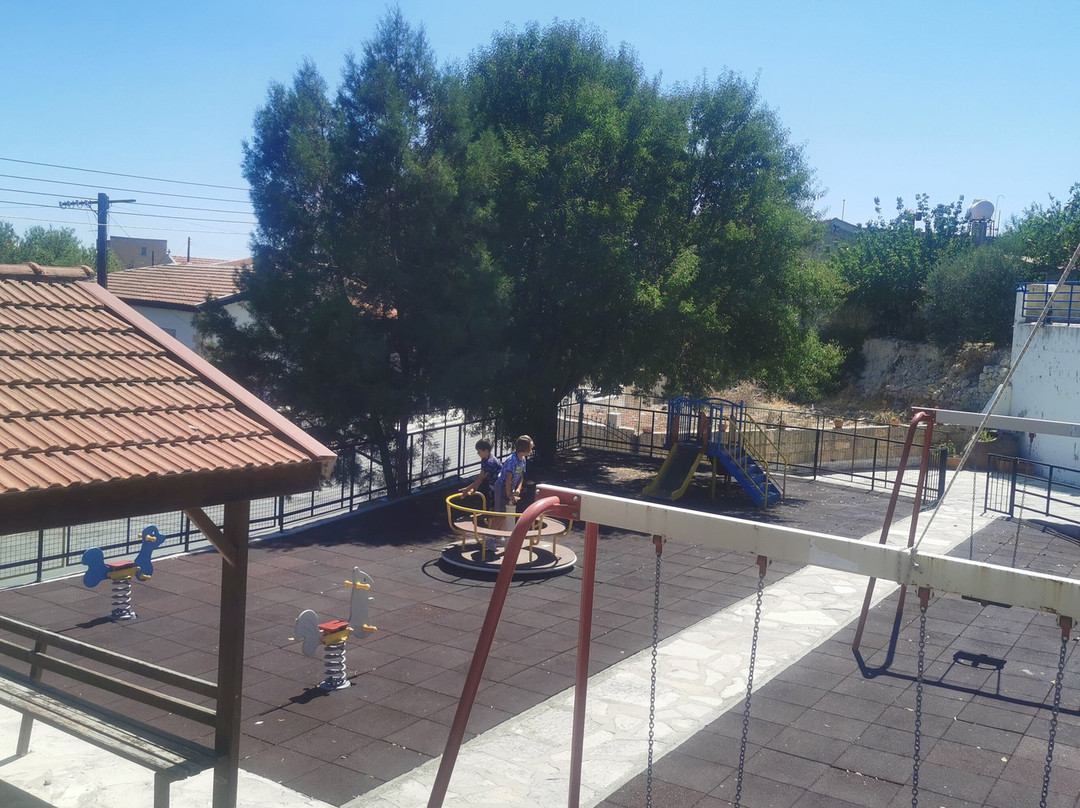 Agios Therapon Restaurant