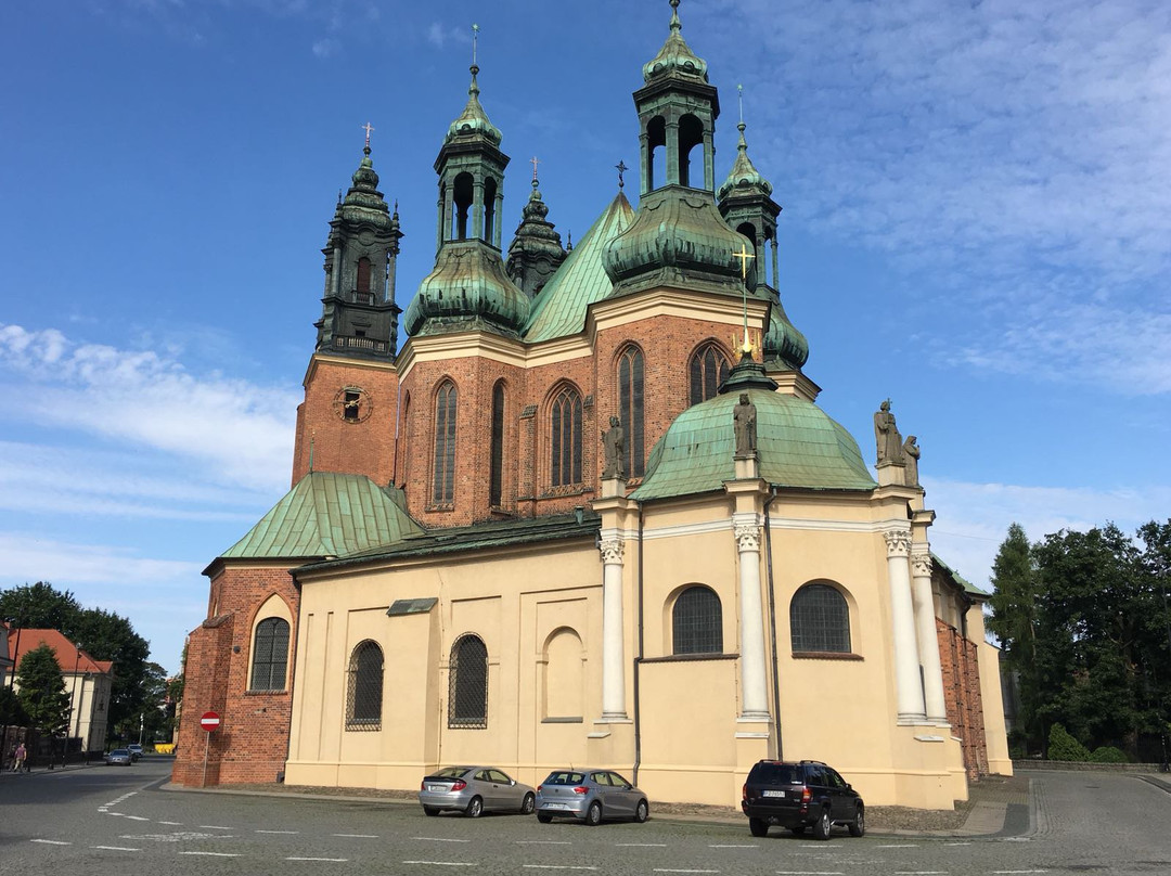 Poznan Cathedral of St. Peter and Paul景点图片