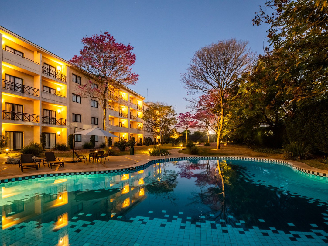 瓜鲁柳斯帕娜贝酒店主图