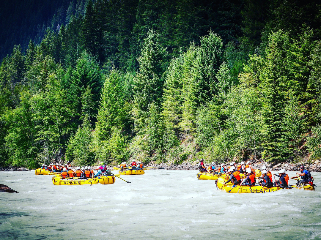 Glacier Raft Company - Day Tours景点图片
