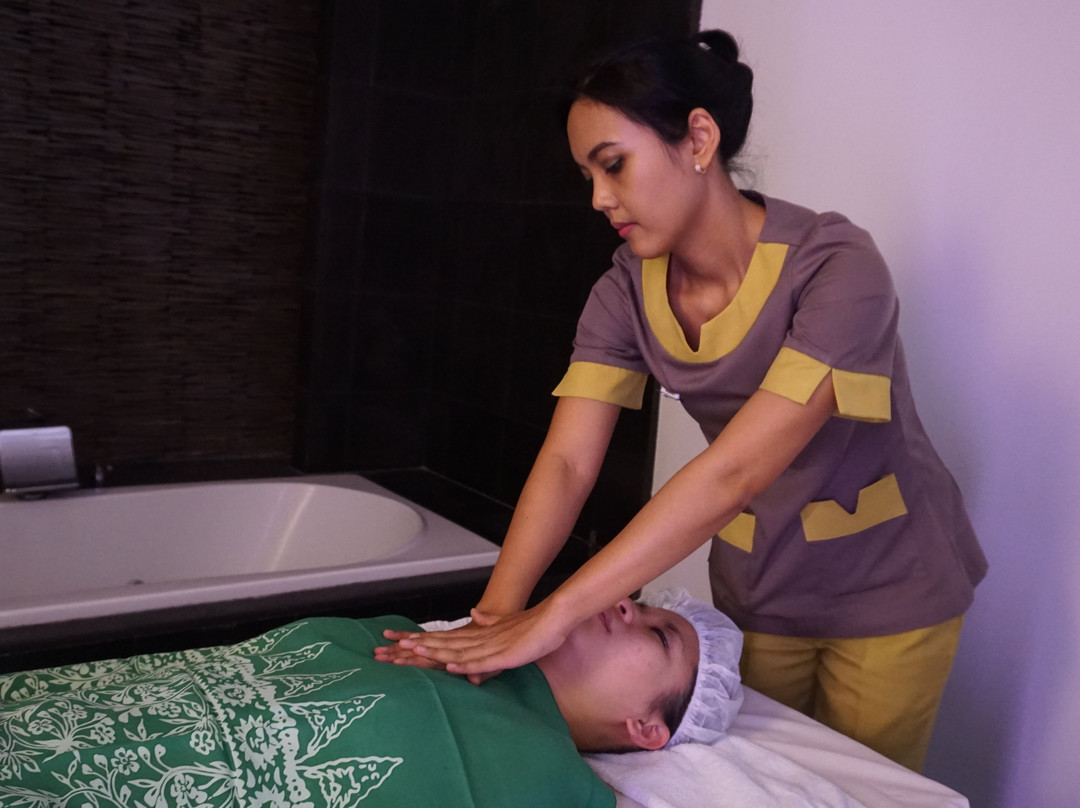 Miracle Aesthetic Clinic-Danginpuri Kelod必去景点