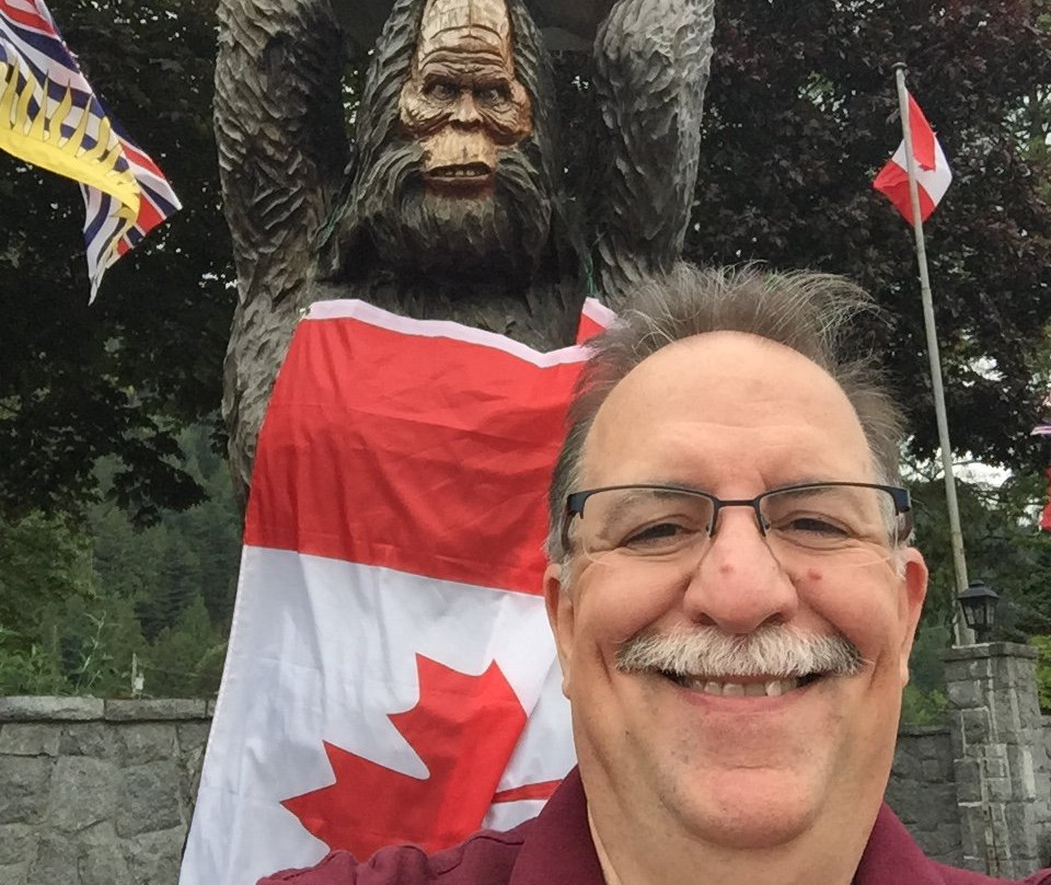 Harrison Visitor Information Centre & Sasquatch Museum-哈里逊温泉必去景点