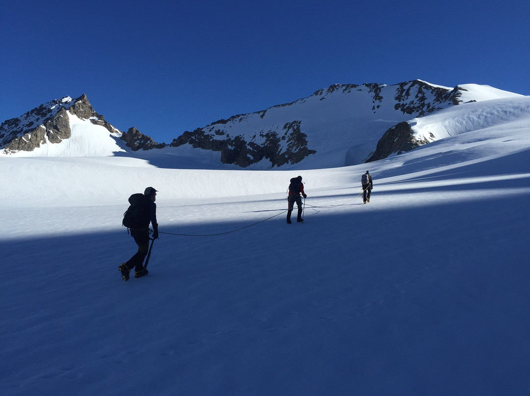 OUTDOOR - Mountaineering School Grindelwald-格林德瓦必去景点