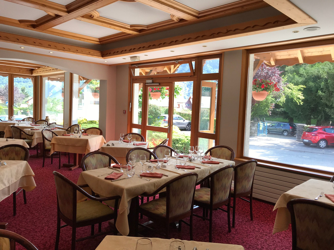 Logis Hôtel l'Arcalod & Spa主图