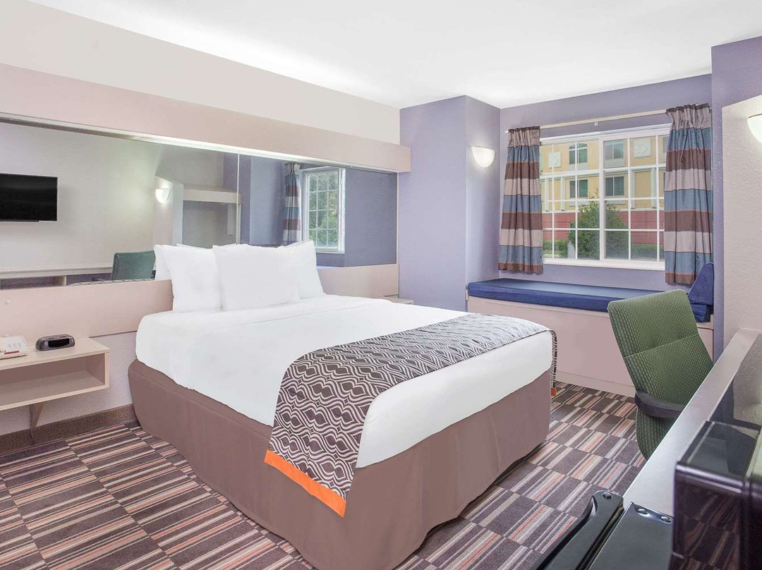 Microtel Inn & Suites By Wyndham Appleton主图
