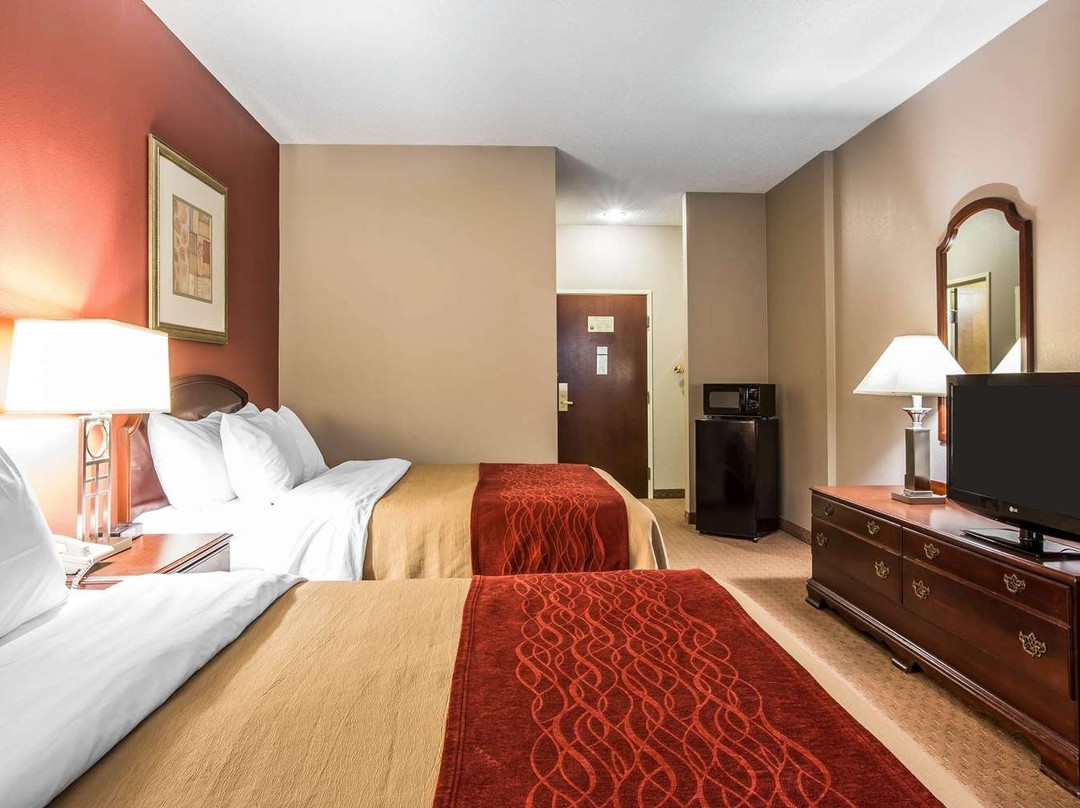 Comfort Inn & Suites Lenoir Hwy 321 Northern Foothills主图