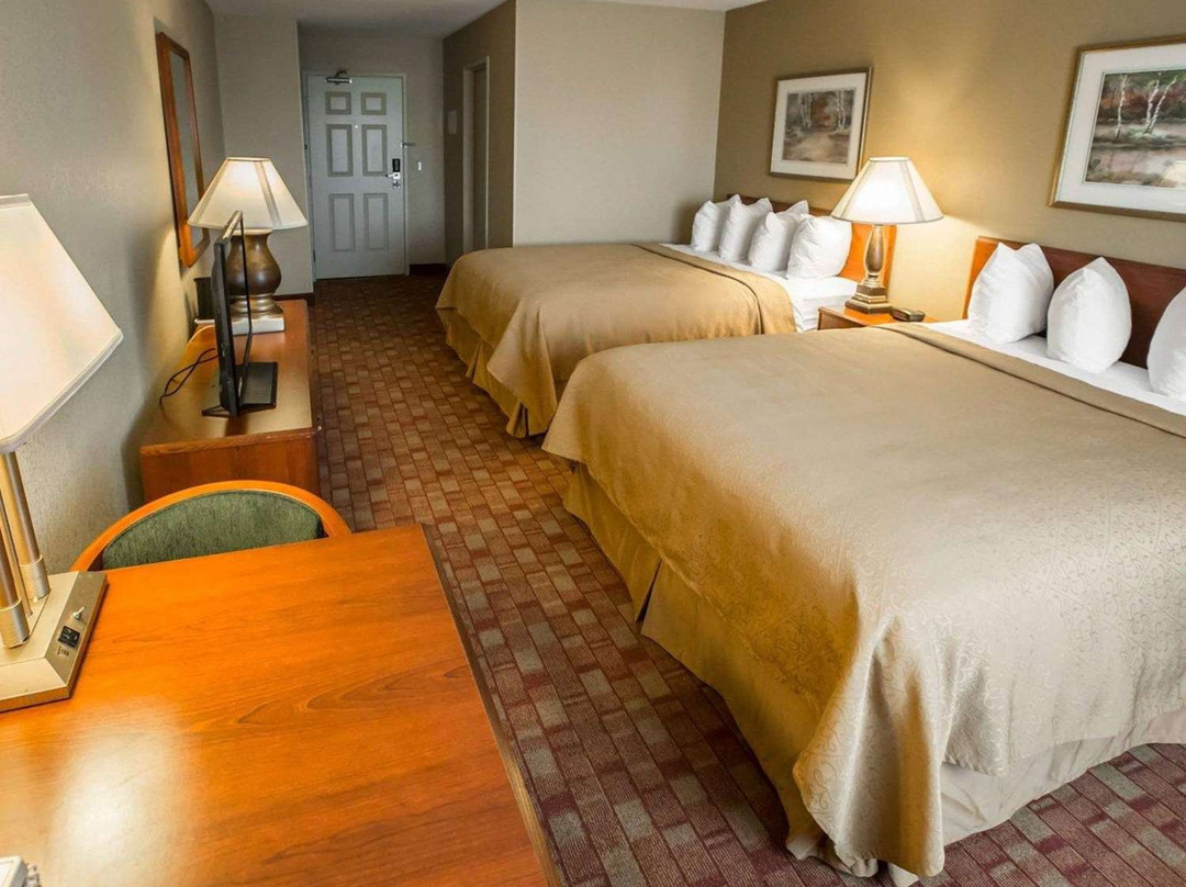 MainStay Suites South主图