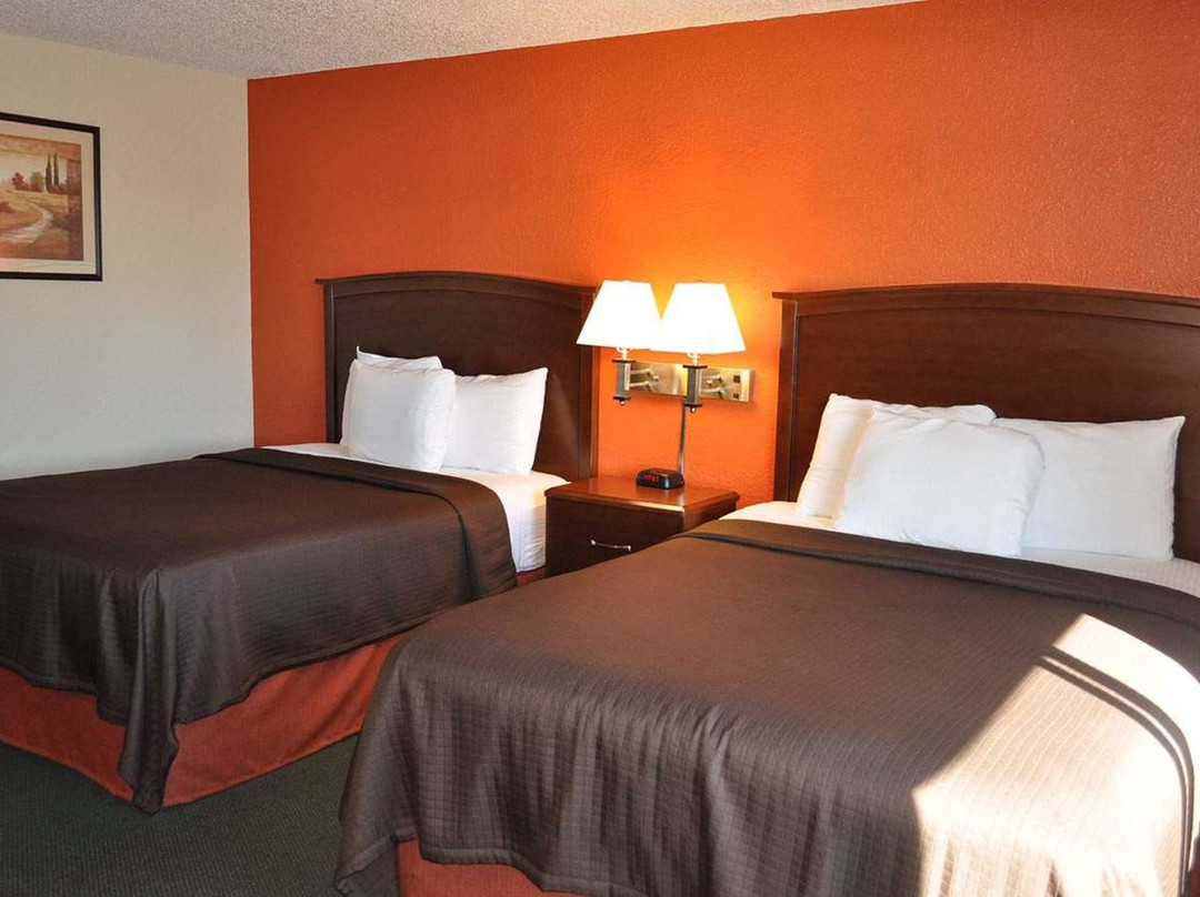 AmericInn by Wyndham Plymouth主图