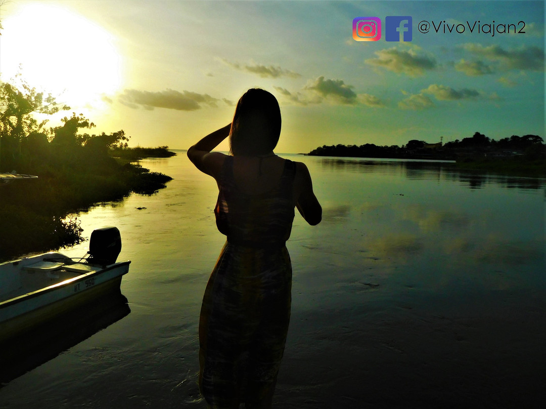 La Esquina Del Lago主图