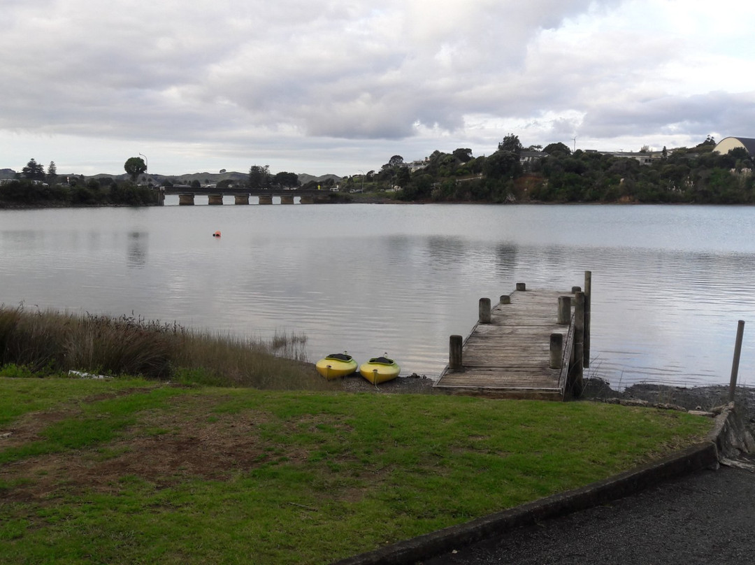 Raglan Palm Beach Motel主图