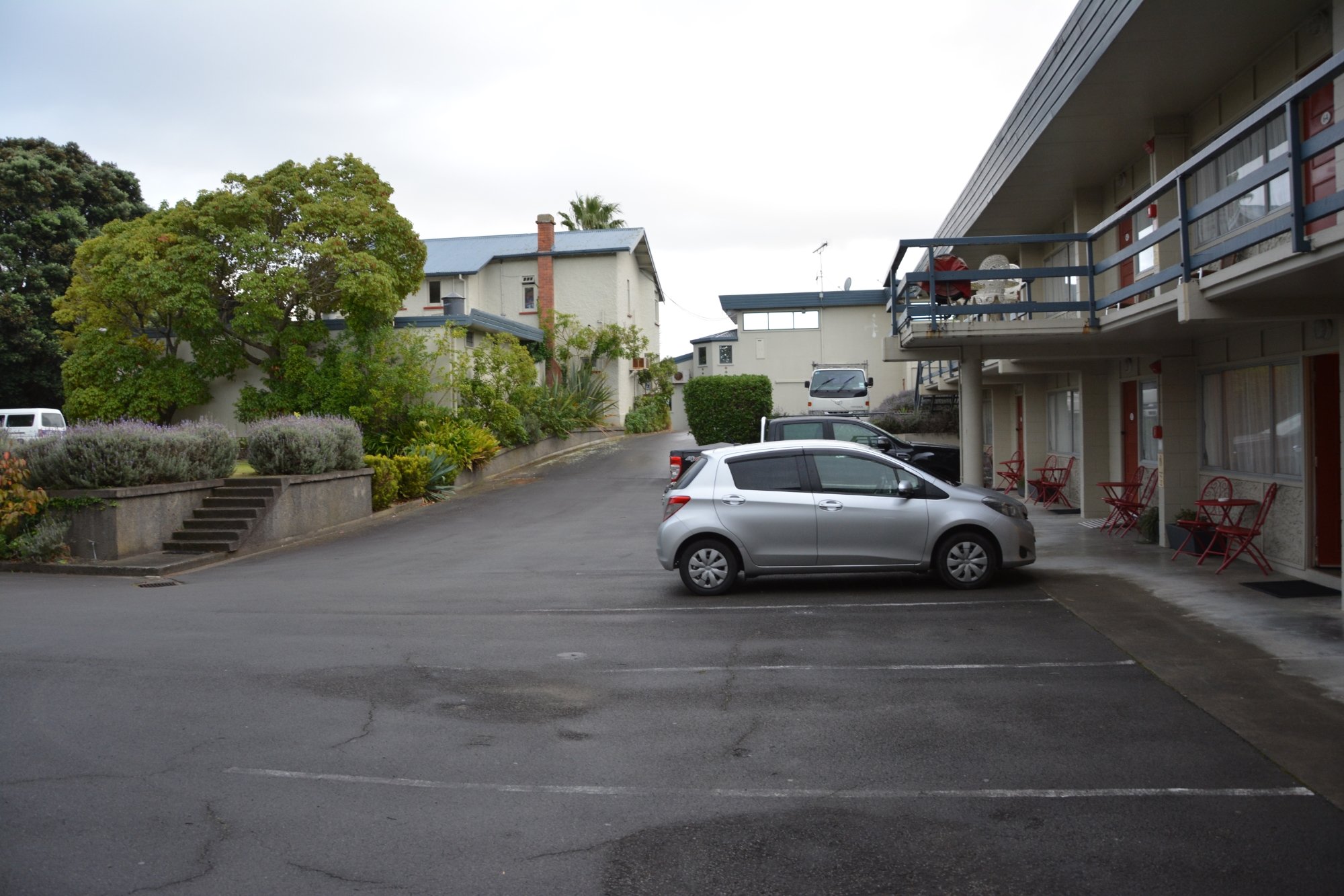 Midtown Motor Inn-浴室