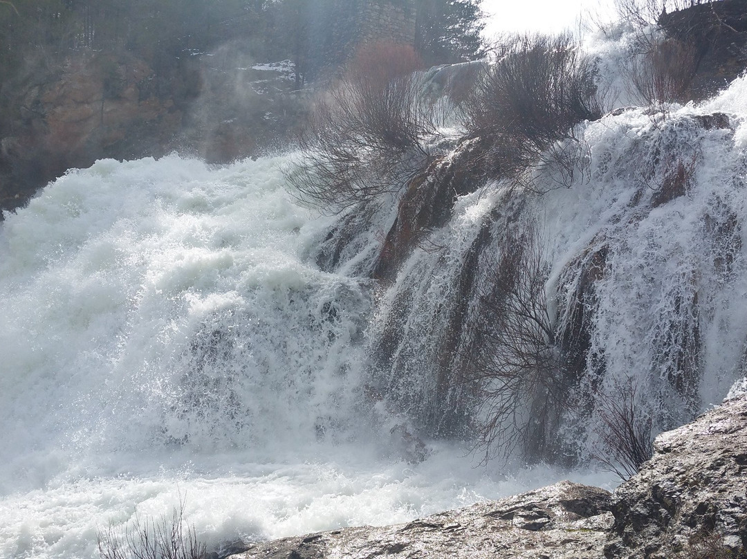 Salto de la Poveda景点图片