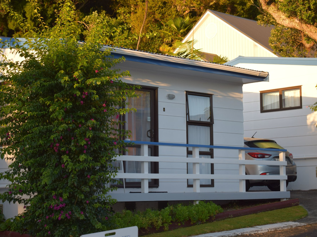 Blue Water Motel主图