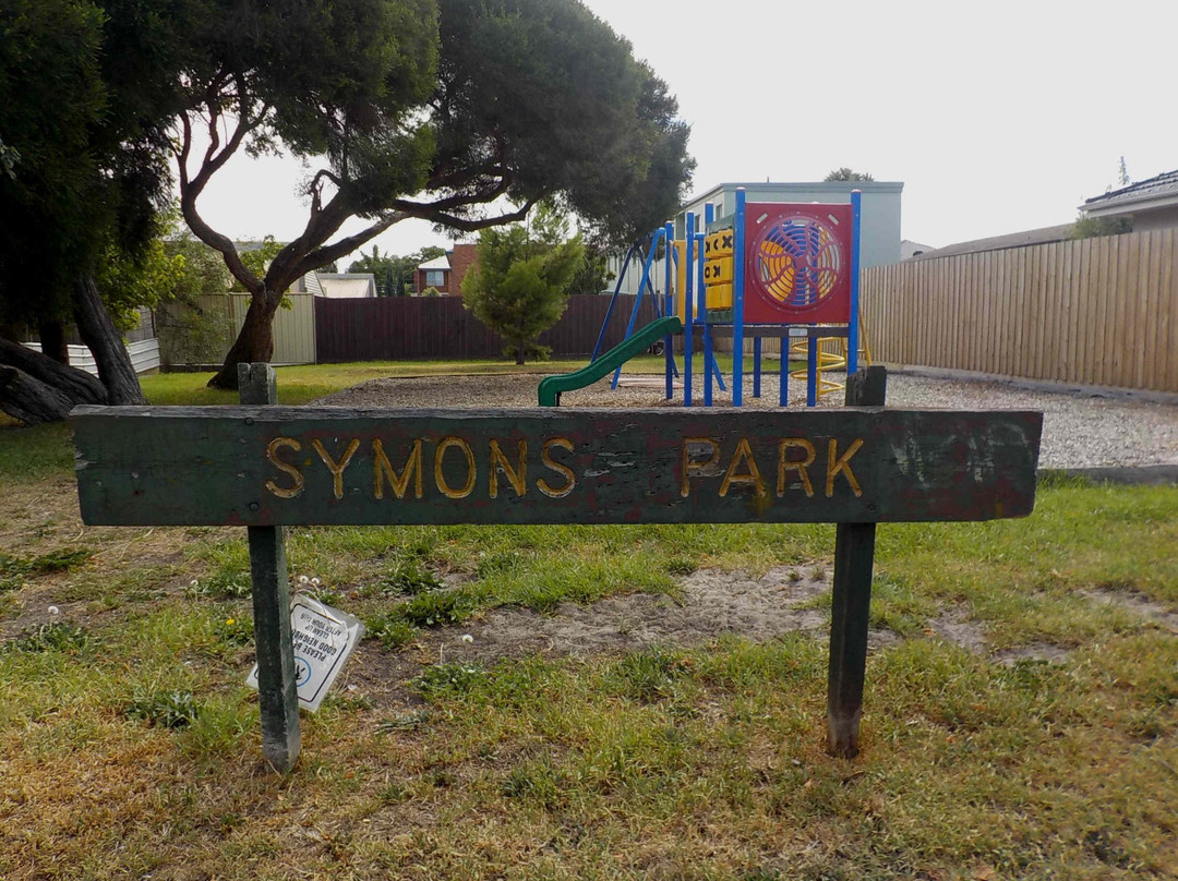 Symons Park景点图片