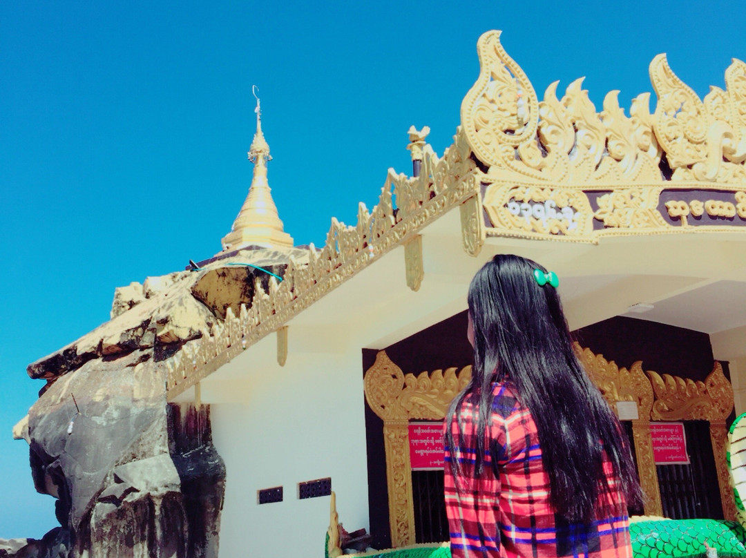 Happy Chaungtha Motel主图