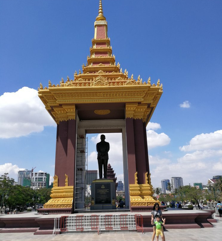 High Sky Hotel主图