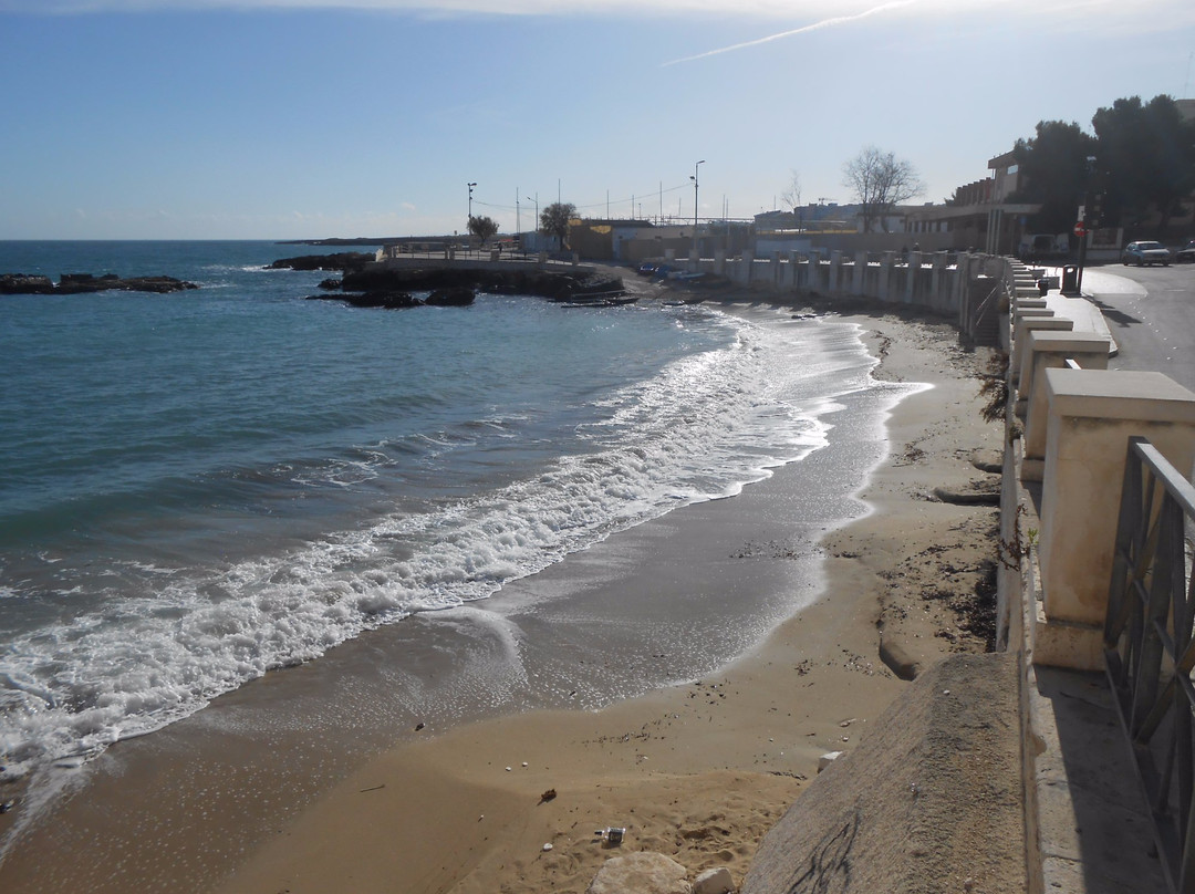 Cala Porta Vecchia-莫诺波利必去景点