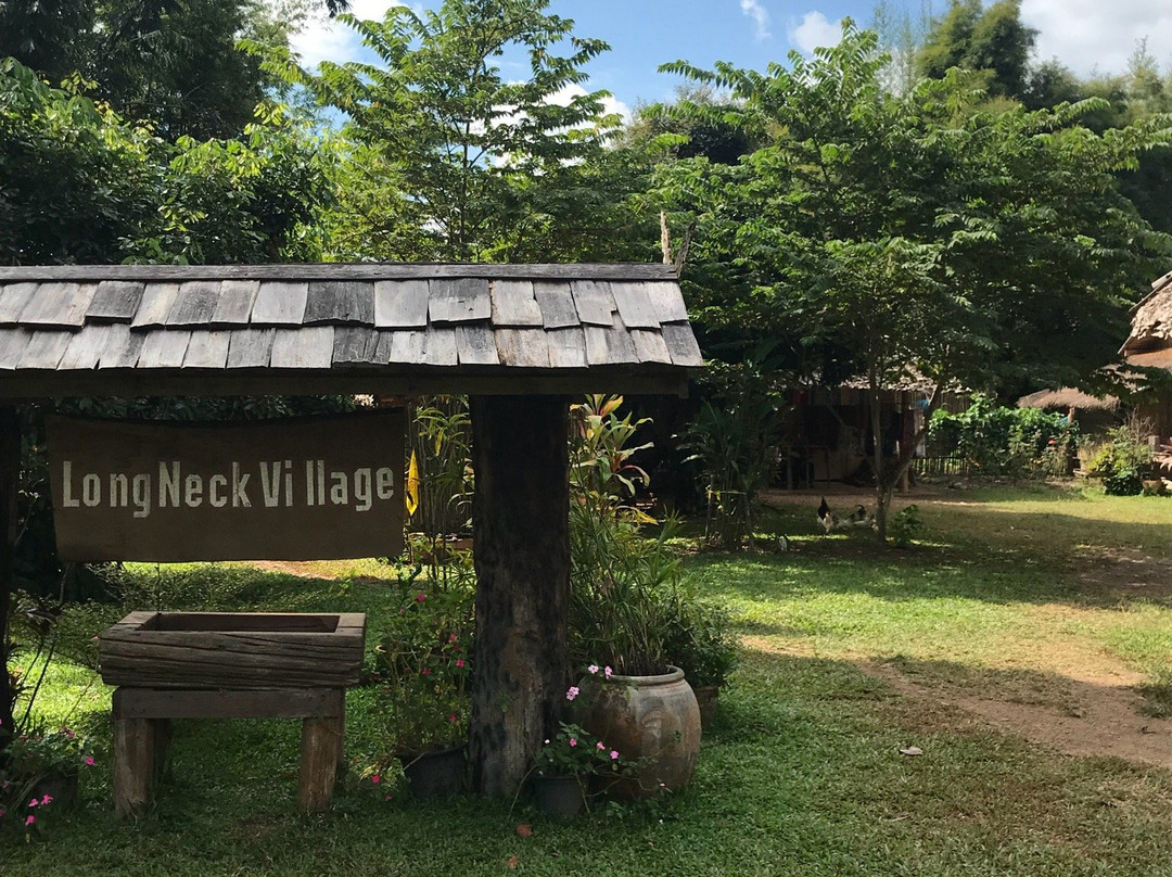 Mae Ping Long Neck Village景点图片
